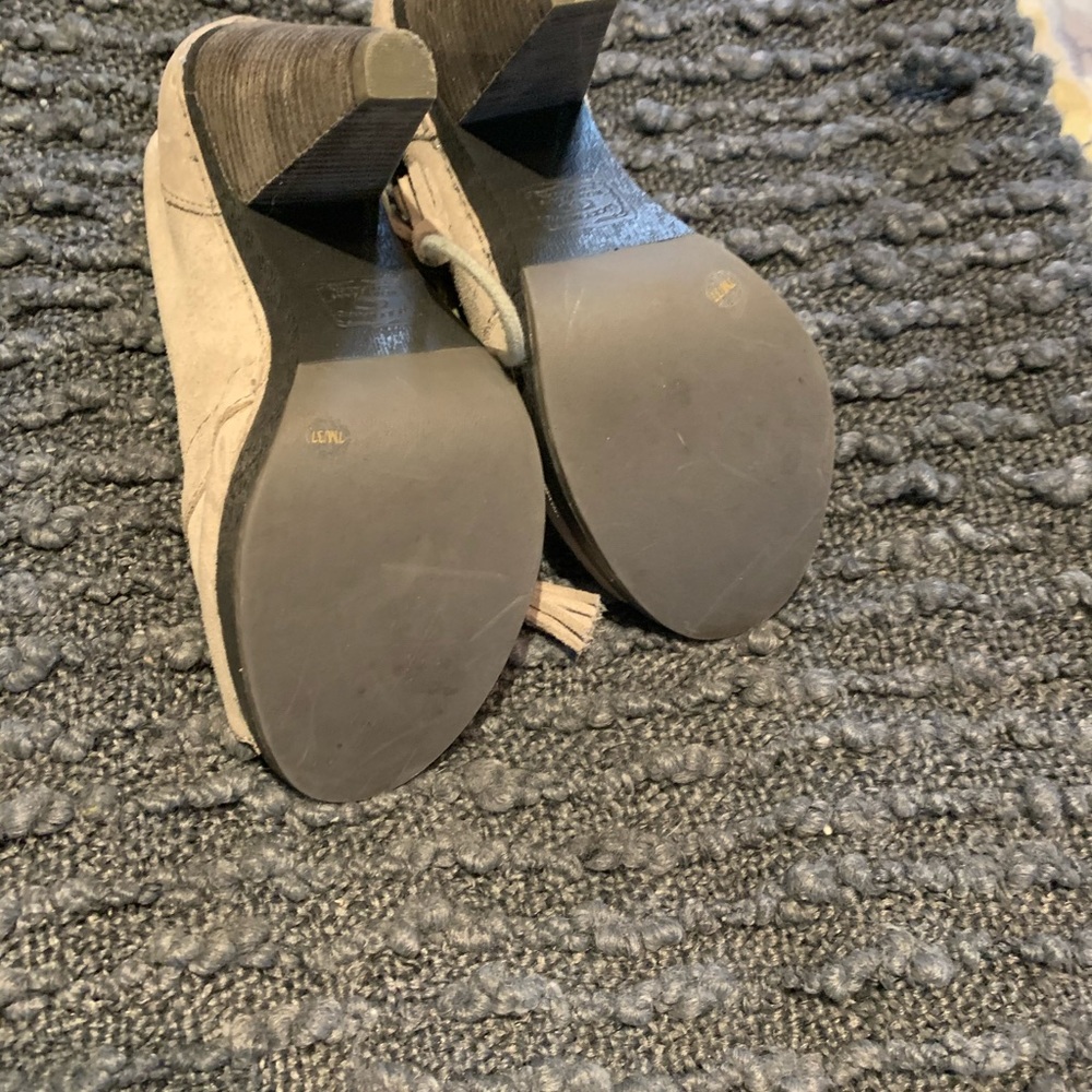 Booties - Picture 5 of 5